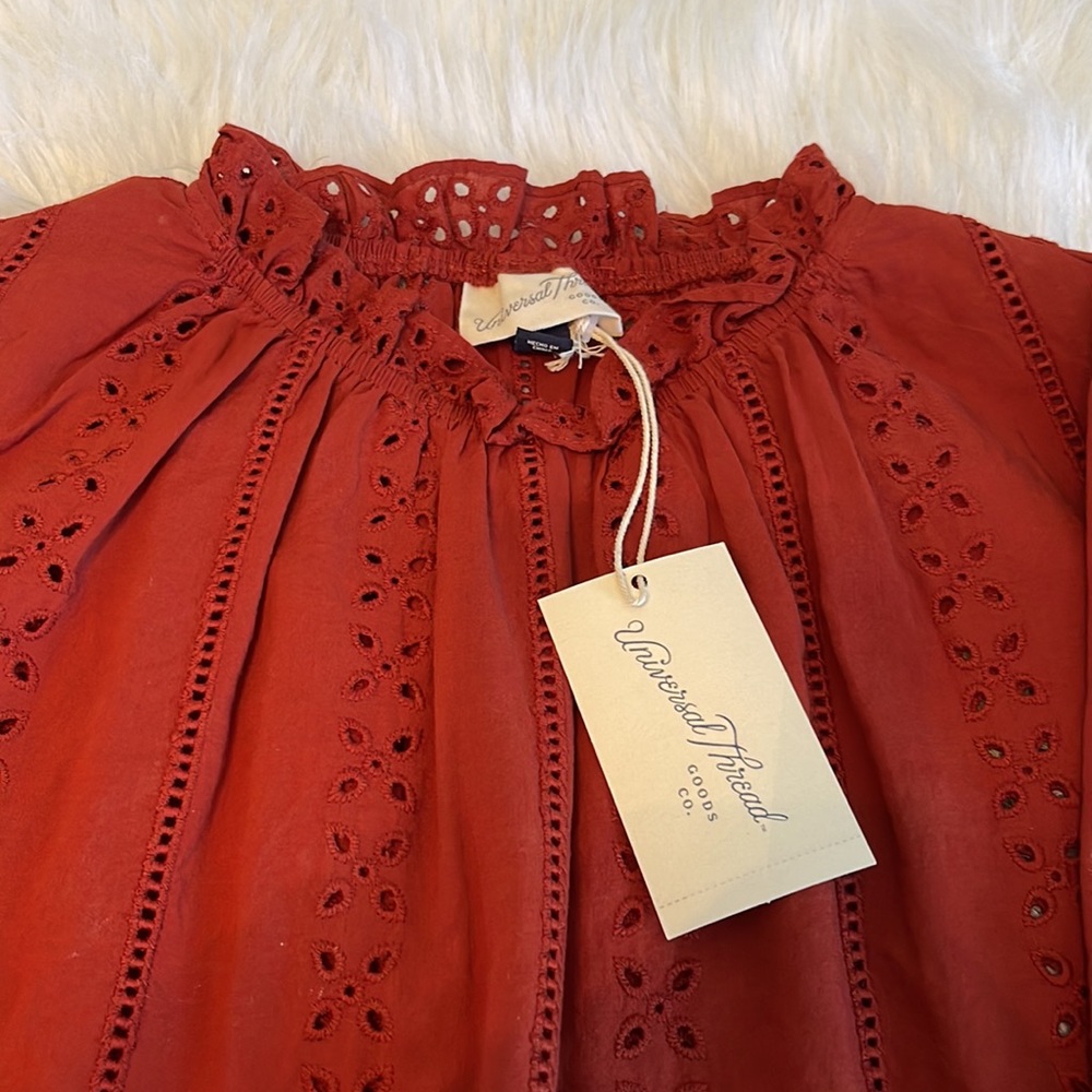 Nwt Women’s Universal Thread Burnt Orange Top - image 2